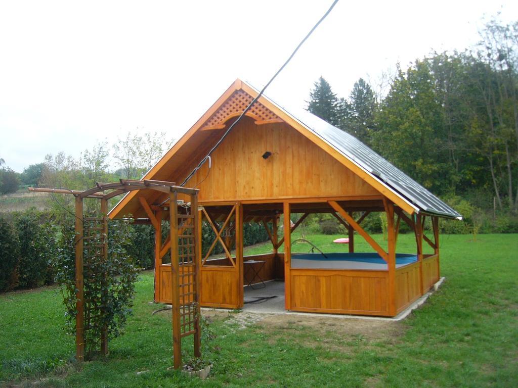 Ferienwohnung Kustanygyongye Vendeghaz Kehidakustány Exterior foto